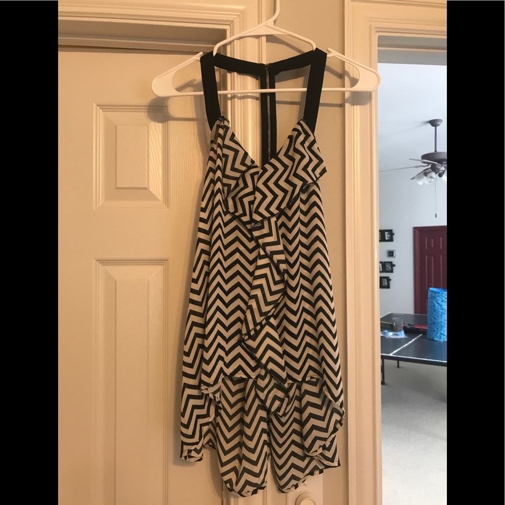 Altar’d State black and white chevron halter